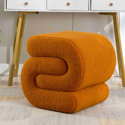 Tabouret de maquillage en forme de S