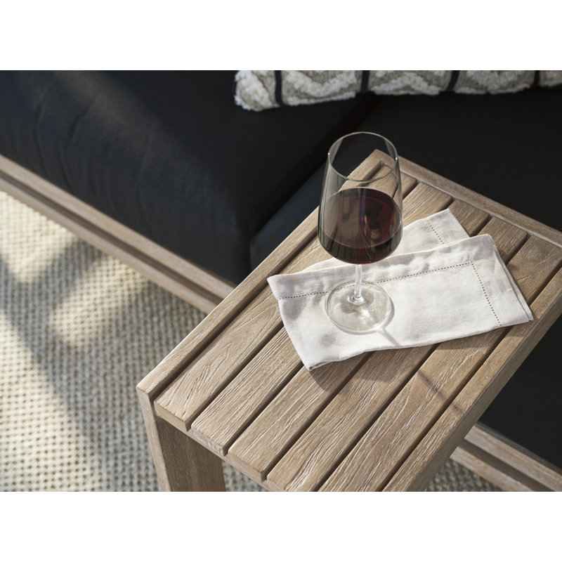 Stillwater Cove Drink Table