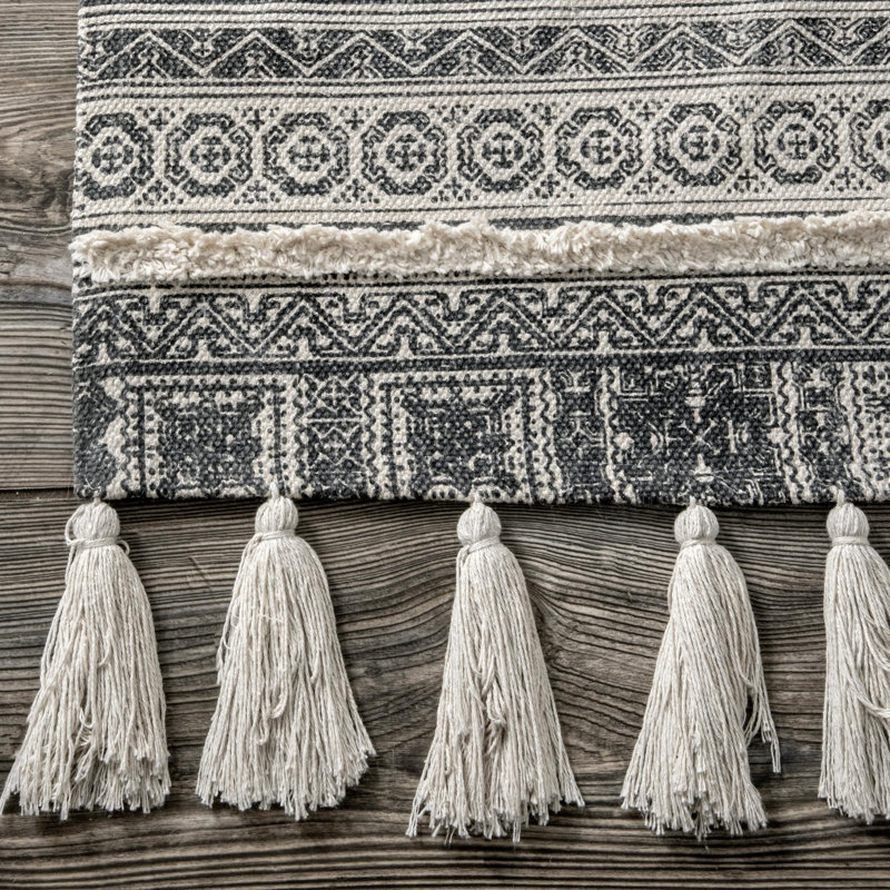 Nunez Cotton Striped Indoor Rug, Rectangle 5' x 8'