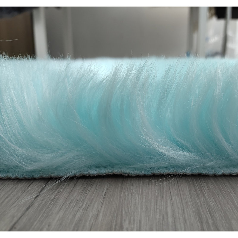 Macie-Lou Faux Sheepskin Indoor Rug, Rectangle 5' x 6'6"