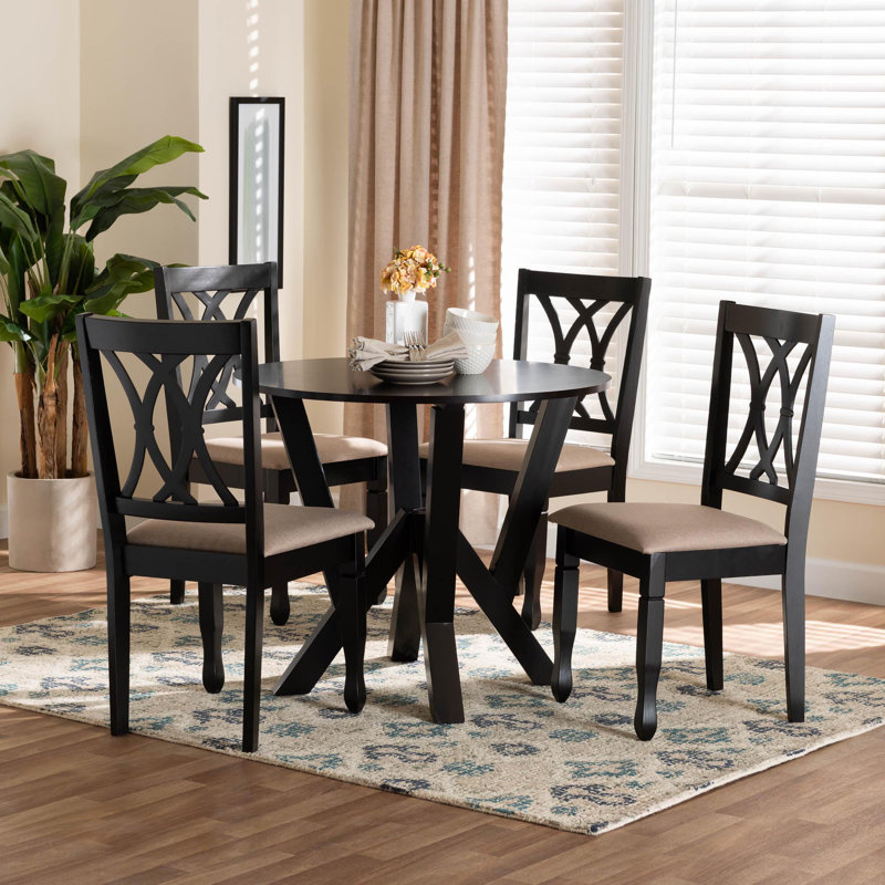 Ensemble repas pour quatre personnes, Beige