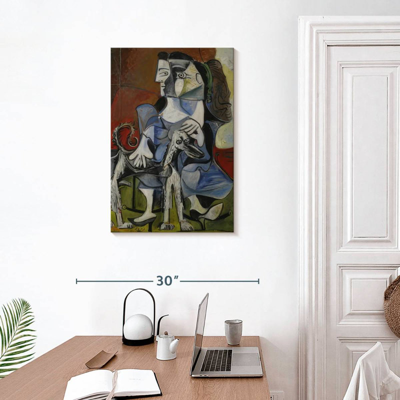 Avery, femme avec chien, H 30 po x l 20 po