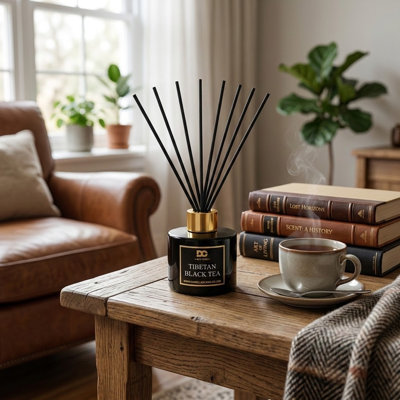 Tibetan Black Tea Reed Diffuser Set Black