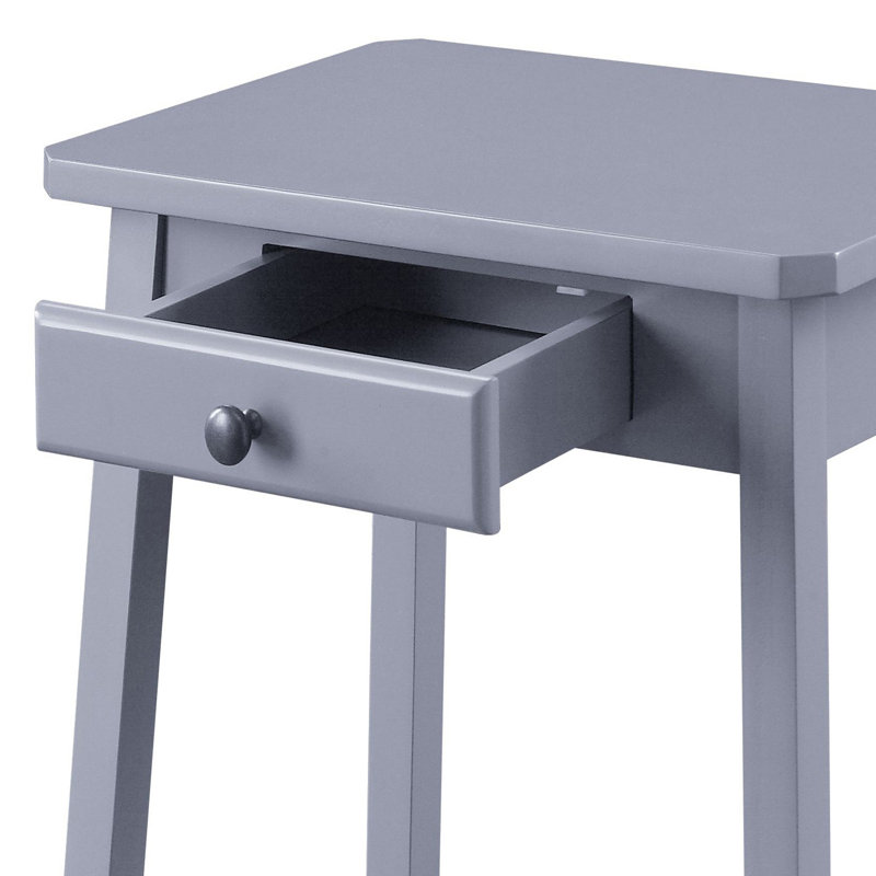 Table de bout grise avec tablette inférieure