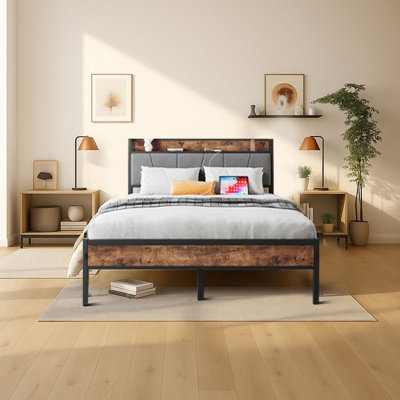 Base de lit plateforme moderne en bois avec tête de lit tapissier et station de charge intégrée