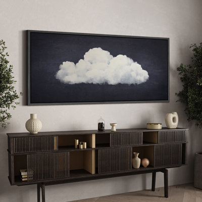 Nuage de nuages solitaire ciel minimaliste