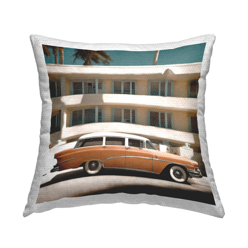 Coussin d'extérieur antique imprimé à Miami par Noah Bay