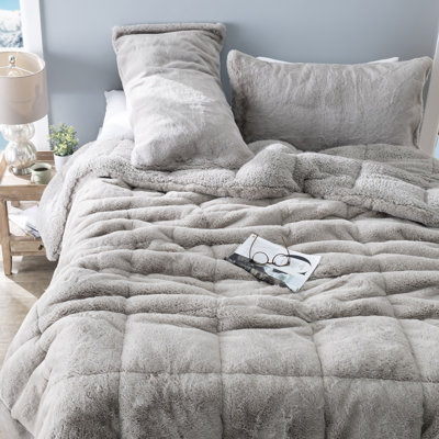 Legendary Chunky Bunny Coma Inducer Oversized Lightweight Comforter Set