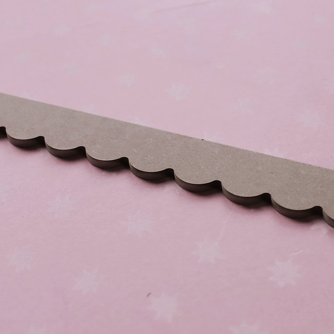 PRIMED (Pack of 5) Small Decorative Scallop Design Trims - 95 x 4cm -Edging MDF Wood (Moisture Resistant) - Dado Moulding for DIY