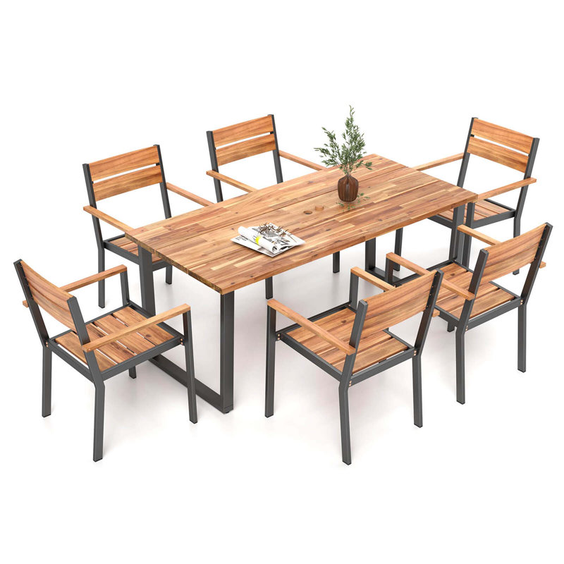 Ensemble de 7 chaises de patio en bois d'acacia, 6 fauteuils et une table de 69 po avec trou pour parasol de 2 po