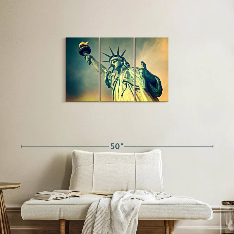 Aime Iconic Liberty Statue, 20" H x 33" W