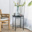 Table d'appoint moderne et minimaliste