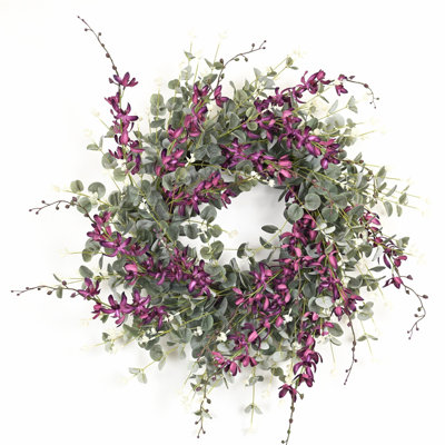 28" Handcrafted Eucalyptus No Holiday Wreath