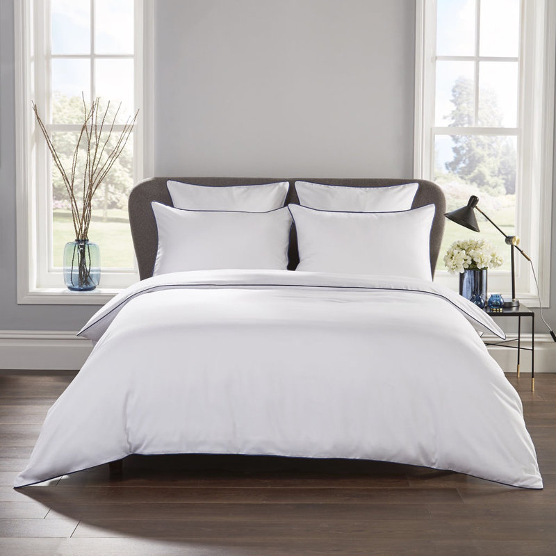 400 Thread Count Piped Edge Duvet Set, White/Navy, Double Duvet Cover Set + 2 Additional Pieces