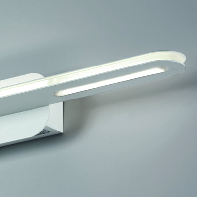Tratto LED Armed Sconce