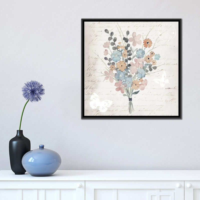 «Fleurs Pastel II», reproduction sur toile, H 18 po x l 18 po x P 1,5 po, Toile avec cadre noir, Pas de tapis