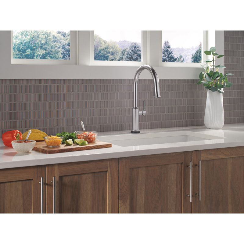 Touch2O Technology Kitchen Faucet with Touchless Technology, Lumicoat Arctic Stainless