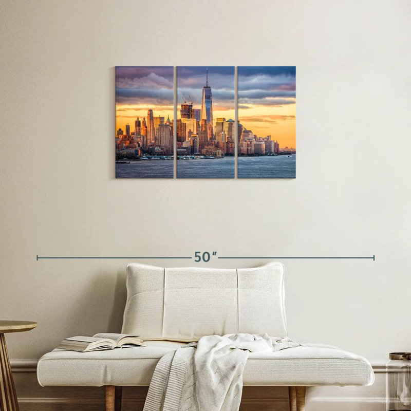 Sireci NYC Financial District, 20" H x 33" W