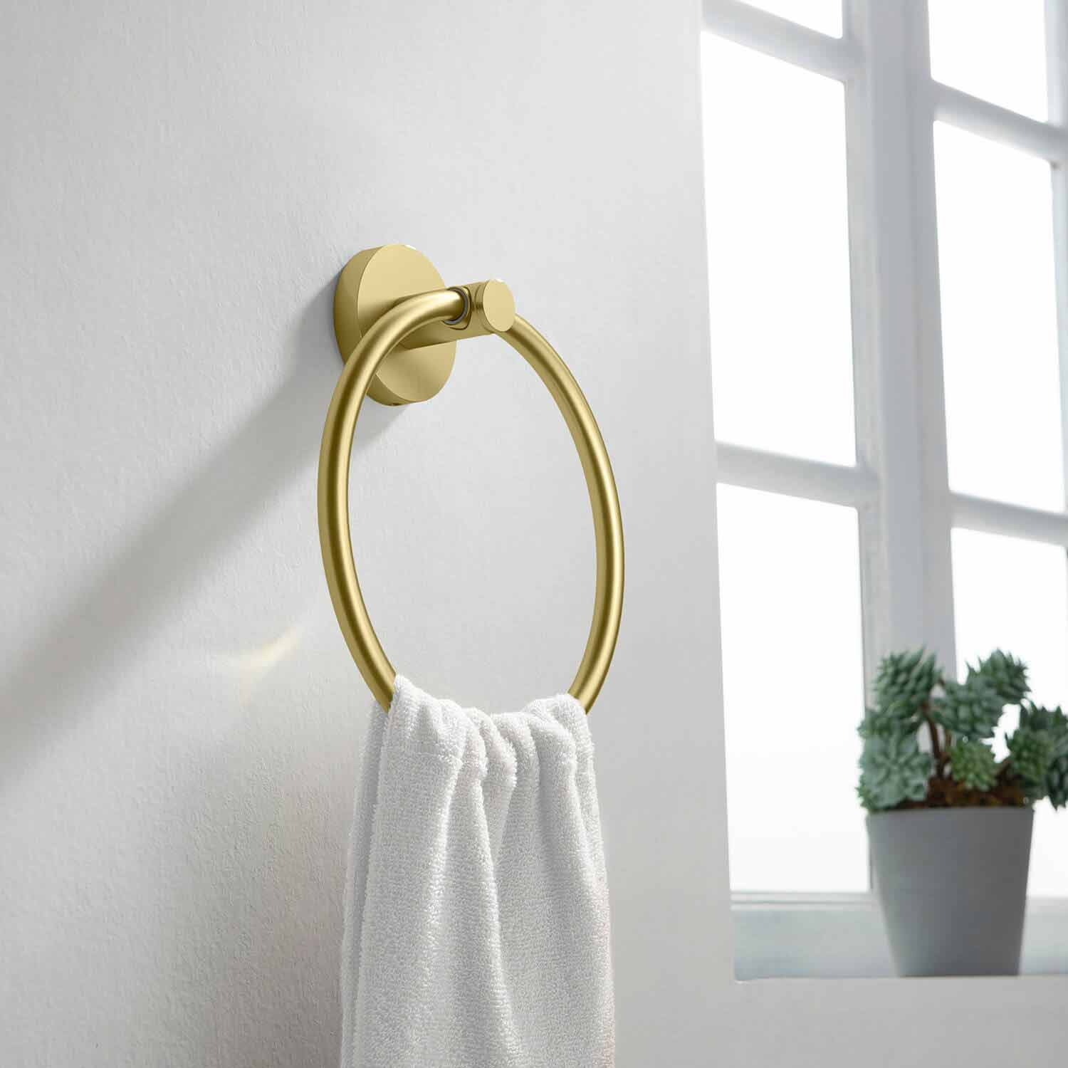 Circular Towel Ring, Brushed Gold