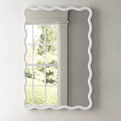 Solid Wavy Mirror