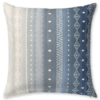 Cierra Cushion