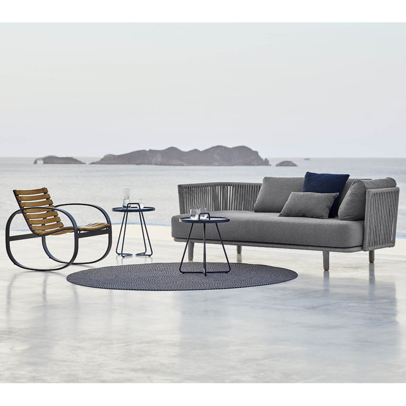 On-the-Move Outdoor Round Side Table, Black, 20.5"