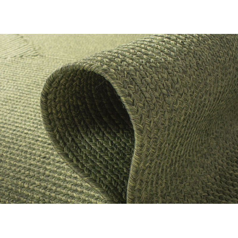 Garbrand Braided Hand Woven Performance Machine Washable Solid Color Indoor/Outdoor Area Rug, Oval 6' x 9'