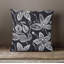 Coussin décoratif-105935235-105935233