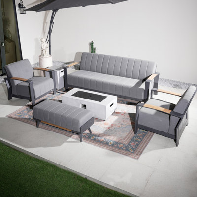 7-Person Sofa Seating Group With Cushions
