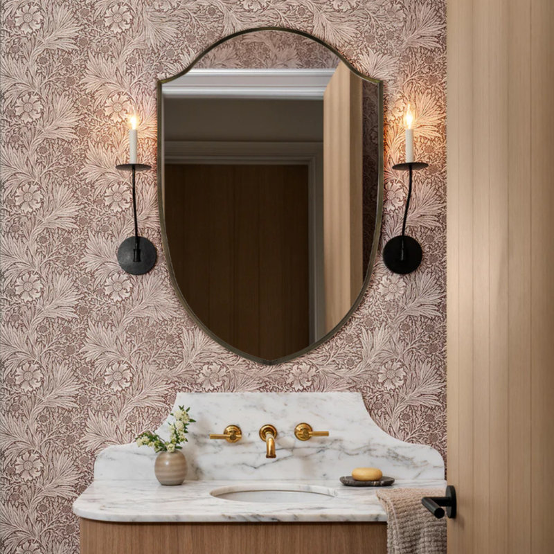 Miroir de salle de bain asymétrique en métal arqué 30 po H x 20 po Faus pour meuble-lavabo, commode, manteau de cheminée ou chambre à coucher