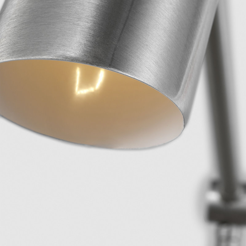Applique murale de salle de bain 1 lumière Frasar au fini nickel brossé avec abat-jour nickel brossé, Nickel brossé