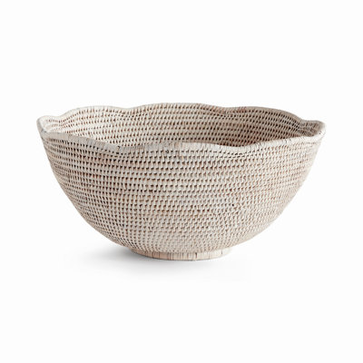 BURMA RATTAN SCALLOPED EDGE BOWL LG