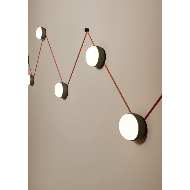 Kiki Connect: Accessory, 59" H x 0.2" W x 119" D