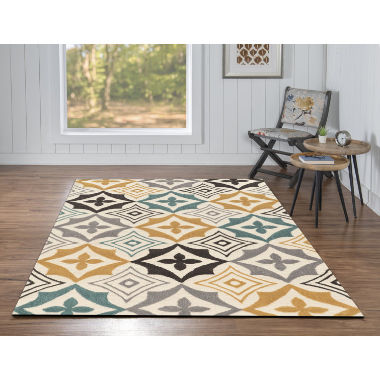 Marisela Geometric Indoor Rug