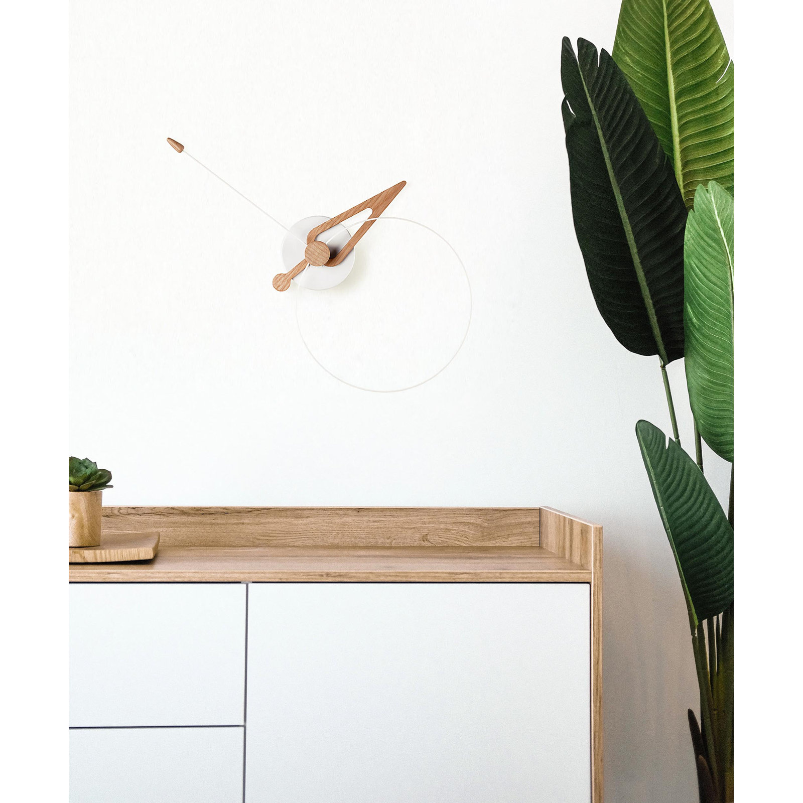 16.5" Fibreglass Wall Clock, White Oak