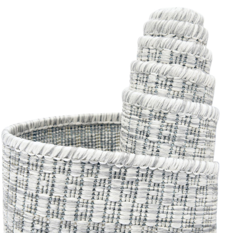 Highland Light Gray/Ivory Indoor/Outdoor Use Area Rug, Round 5'3"