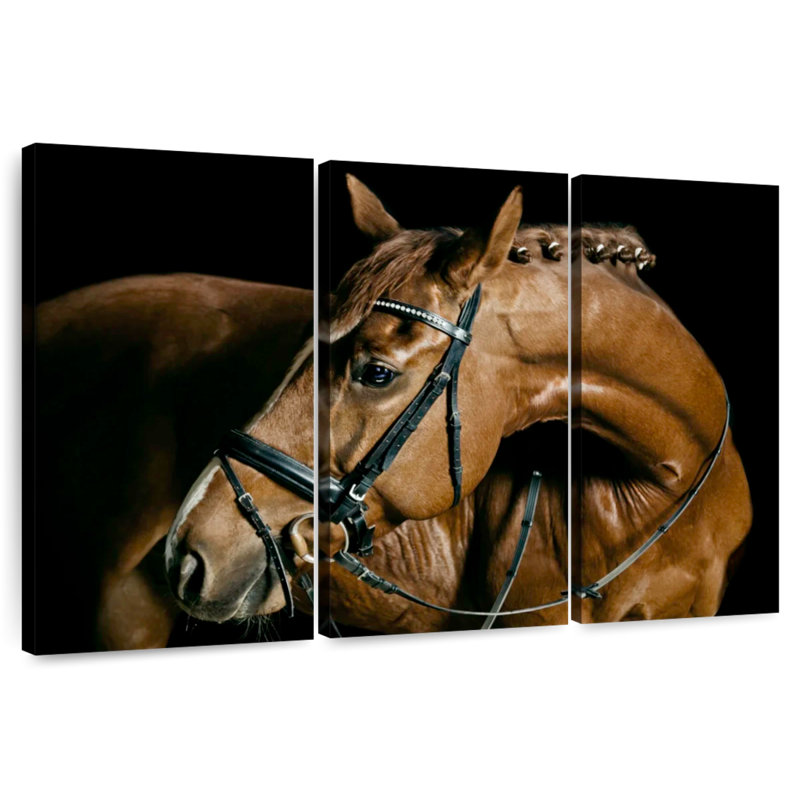 Brampt Chestnut Dressage Horse, 28" H x 45" W