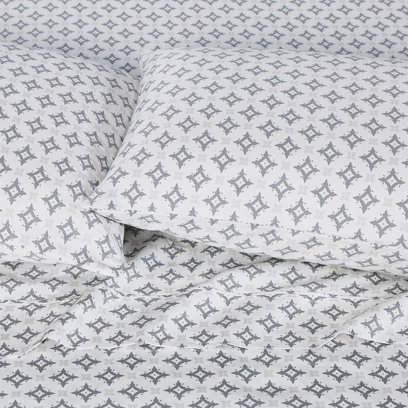 Dreamscape Microfiber Pillowcase - Set of 4, Queen Case Pack + 1 Fitted Sheet + 2 Pillowcases, Gray
