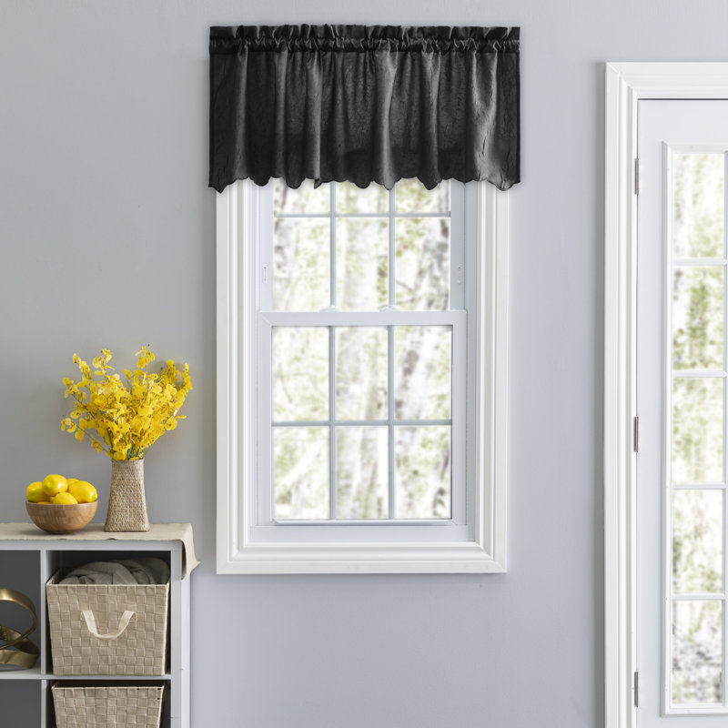 Paulisha Pointed Window Valance, Black