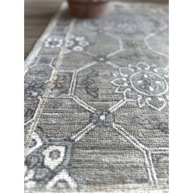Tiny Knots Wool Southwestern Area Rug in Crescent Seaglass