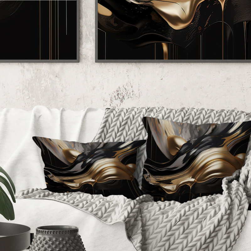 Marbre captivant doré et noir II - Coussin abstrait en marbre, 18" x 18"