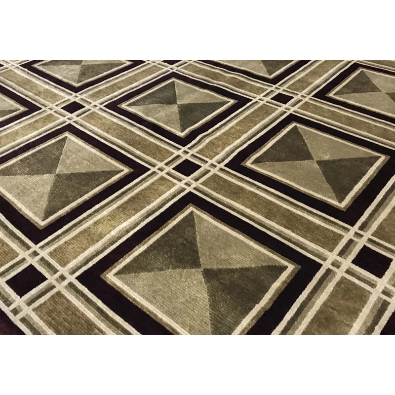 Hand-Knotted High-Quality Brown Area Rug