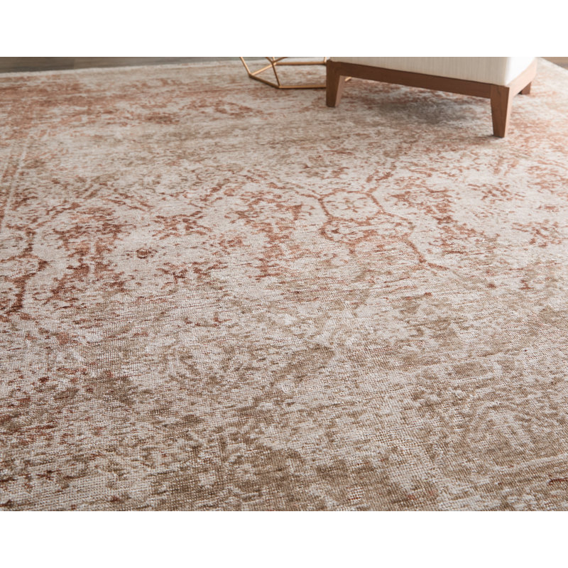 Loralai Traditional Oriental Tan Area Rug, Square 1'6"