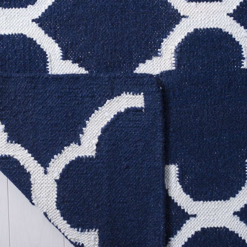 Tapis géométrique tissé à la main à motif banane en soie / laine / coton Rodgers, Rectangle 9 pi x 12 pi