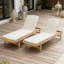 Chaise longue en bois avec coussin