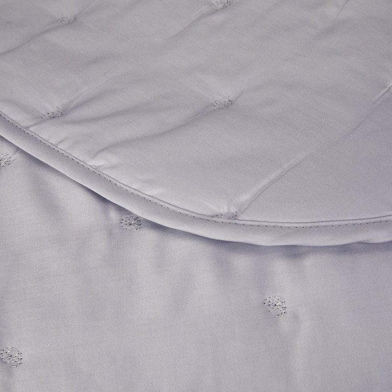 Triomphe Bed Runner, Platine