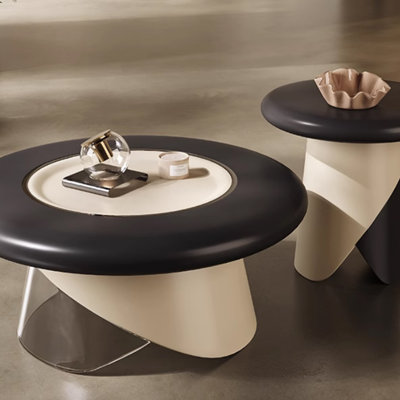 Table basse simple au design créatif