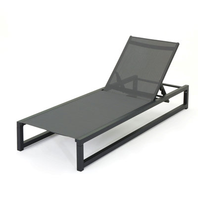 Classic Chaise Lounge For Poolside Outdoor Space