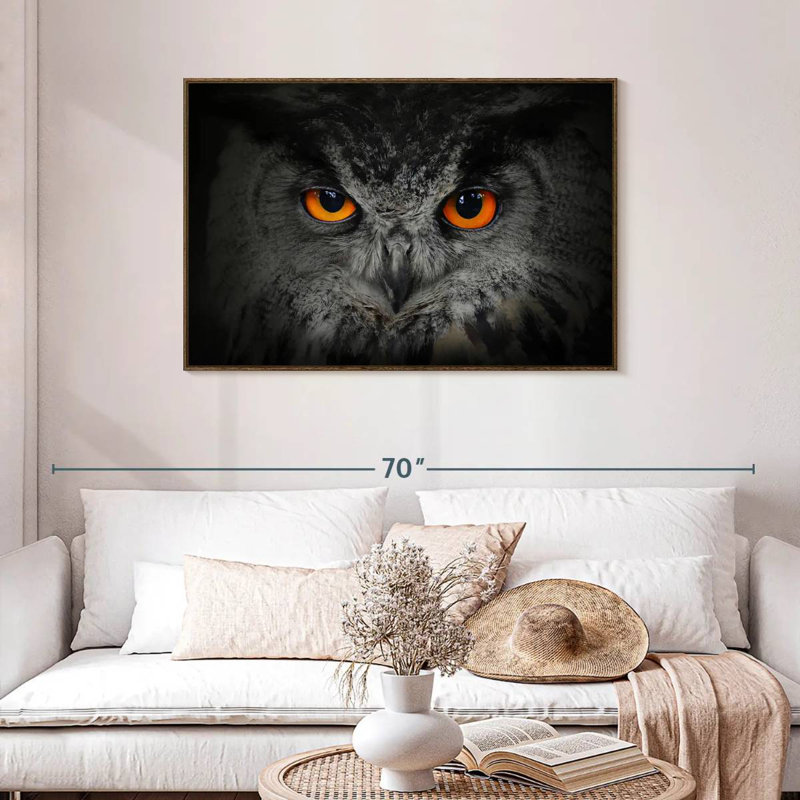 Hibou gris envoûtant, Cadre flottant noyer, 43 po x 29 po