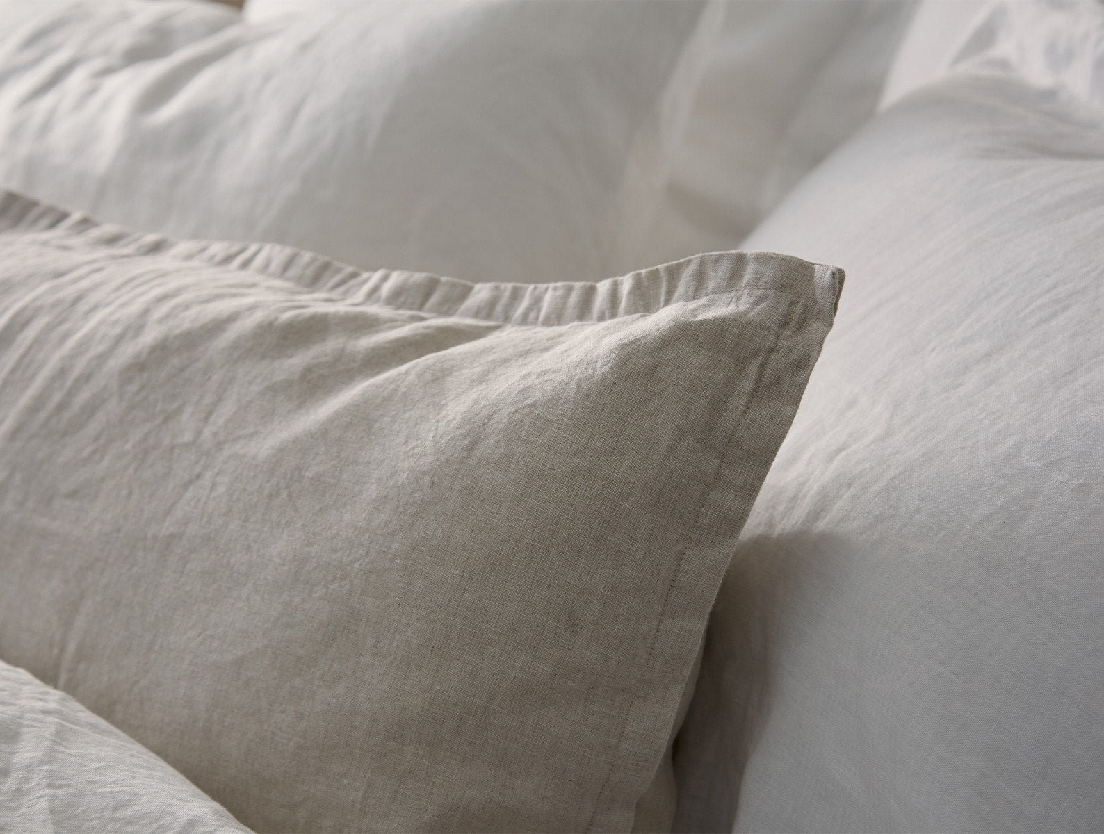 Coyuchi 36" x 22" Linen Pillow Cover, Natural Chambray, Rectangle 14"H x 36"W